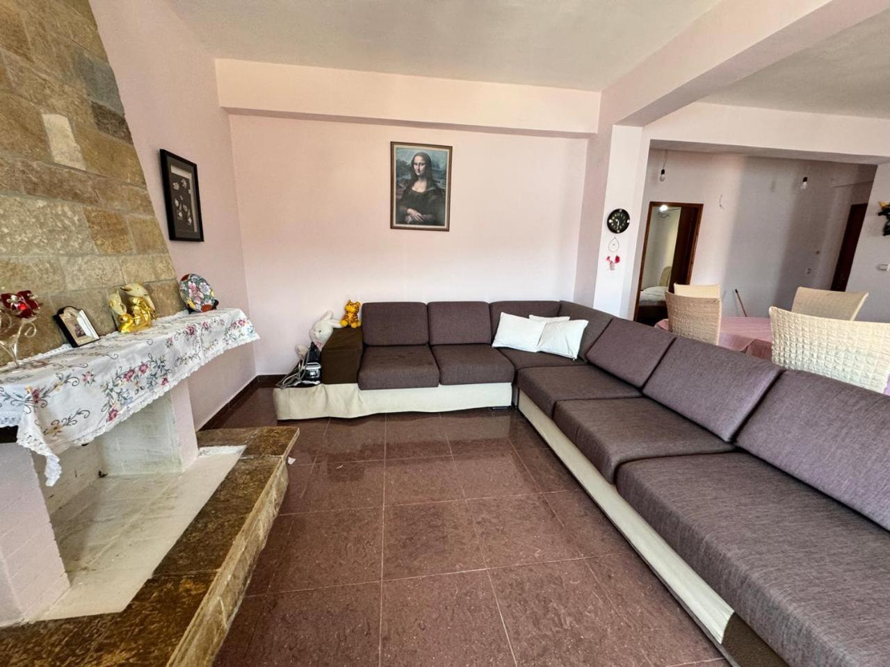 Beachfront Apartment Himarë Exterior foto